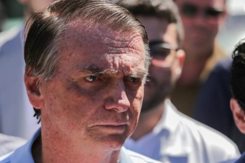 apos-autorizacao-de-moraes,-bolsonaro-deixa-pf-para-fazer-exames