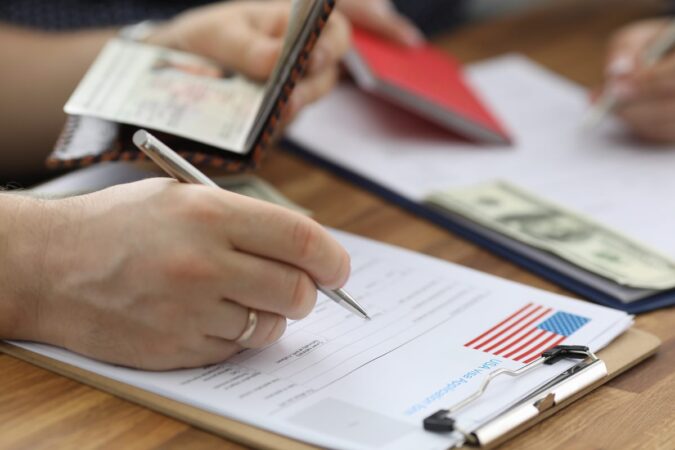 eua:-setor-privado-cria-41-mil-vagas-de-emprego,-abaixo-do-esperado