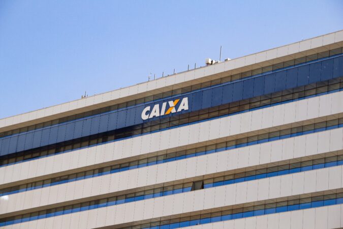 pf-desarticula-grupo-que-usou-funcionario-para-roubar-a-caixa-em-ro