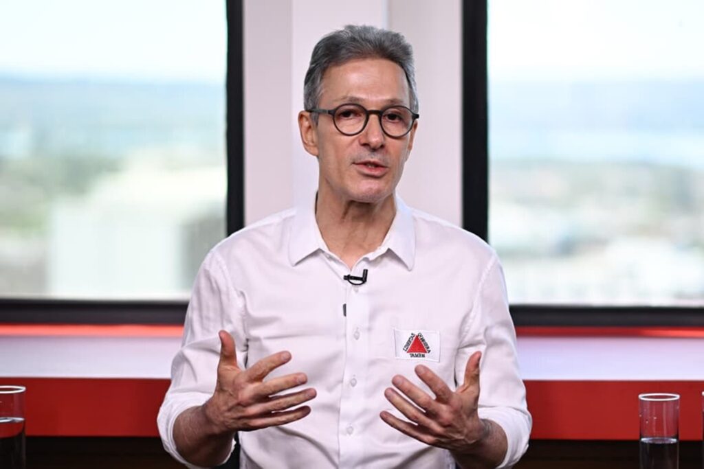 zema-cria-seguranca-a-ex-governadores-antes-de-deixar-governo