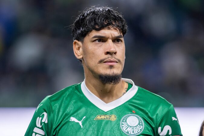 gustavo-gomez-inicia-2026-com-recorde-mundial-do-futebol;-entenda
