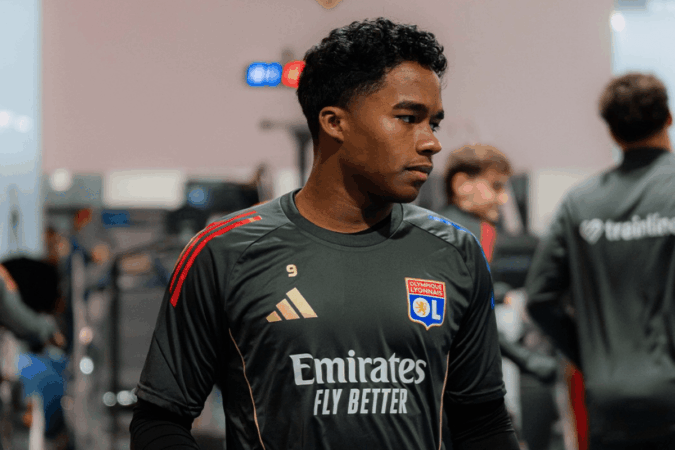 endrick-ira-estrear-no-estadio-do-lyon-para-mais-de-50-mil-torcedores