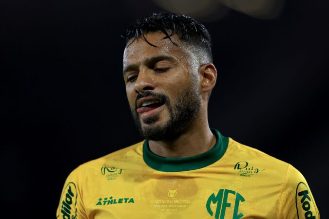 reinaldo-exalta-uniao-do-elenco-para-estreia-do-mirassol-no-paulistao