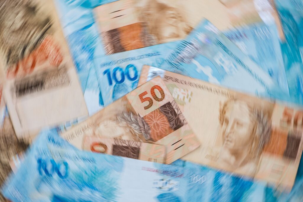 ibge:-inflacao-de-dezembro-sobe-0,33%-e-fecha-2025-em-4,26%