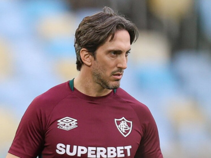 luis-zubeldia,-tecnico-do-fluminense,-passara-por-procedimento-cardiaco
