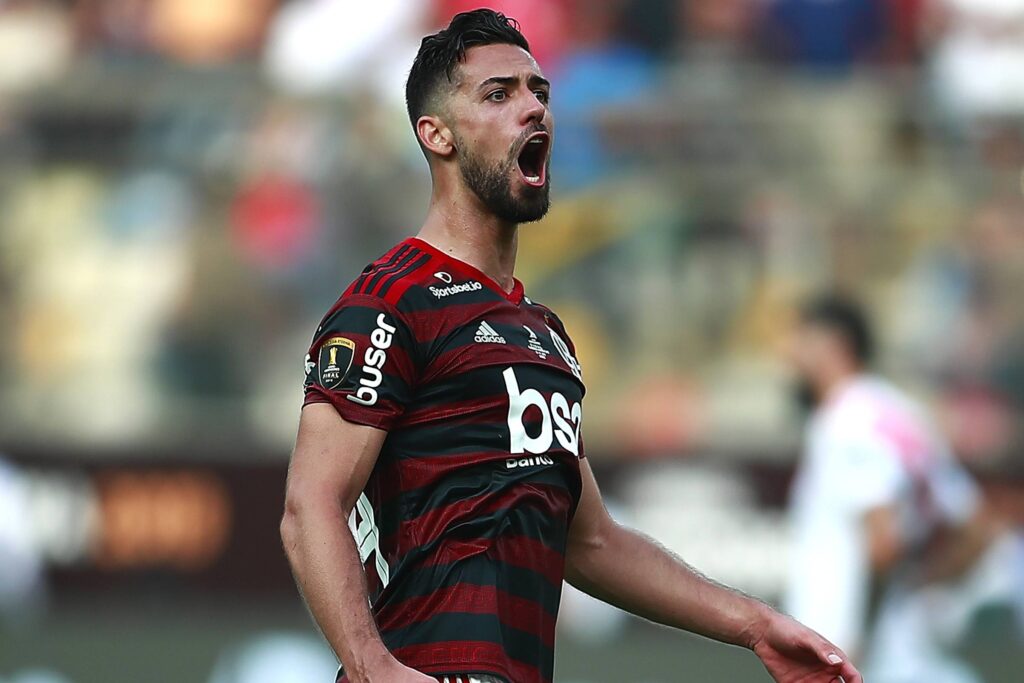 al-hilal-esta-prestes-a-contratar-titular-do-flamengo-em-2019;-veja