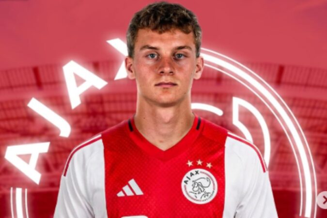 ajax-fecha-a-contratacao-de-maximilian-ibrahimovic,-filho-de-zlatan
