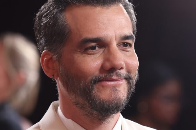 “momento-extraordinario”,-celebra-wagner-moura-no-globo-de-ouro