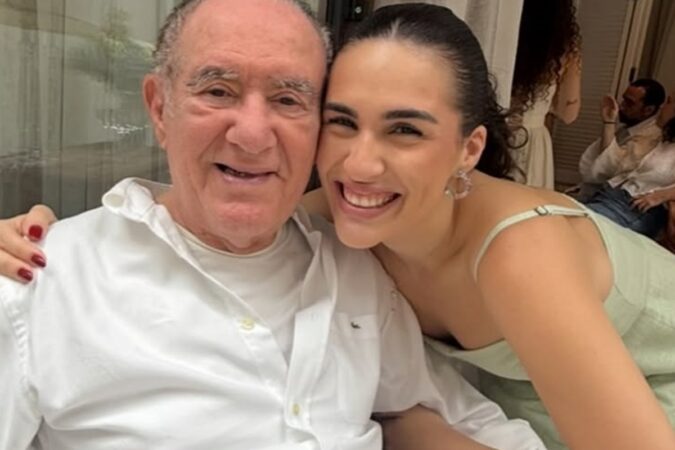renato-aragao-completa-91-anos-e-filha-se-declara:-“o-mais-jovem”