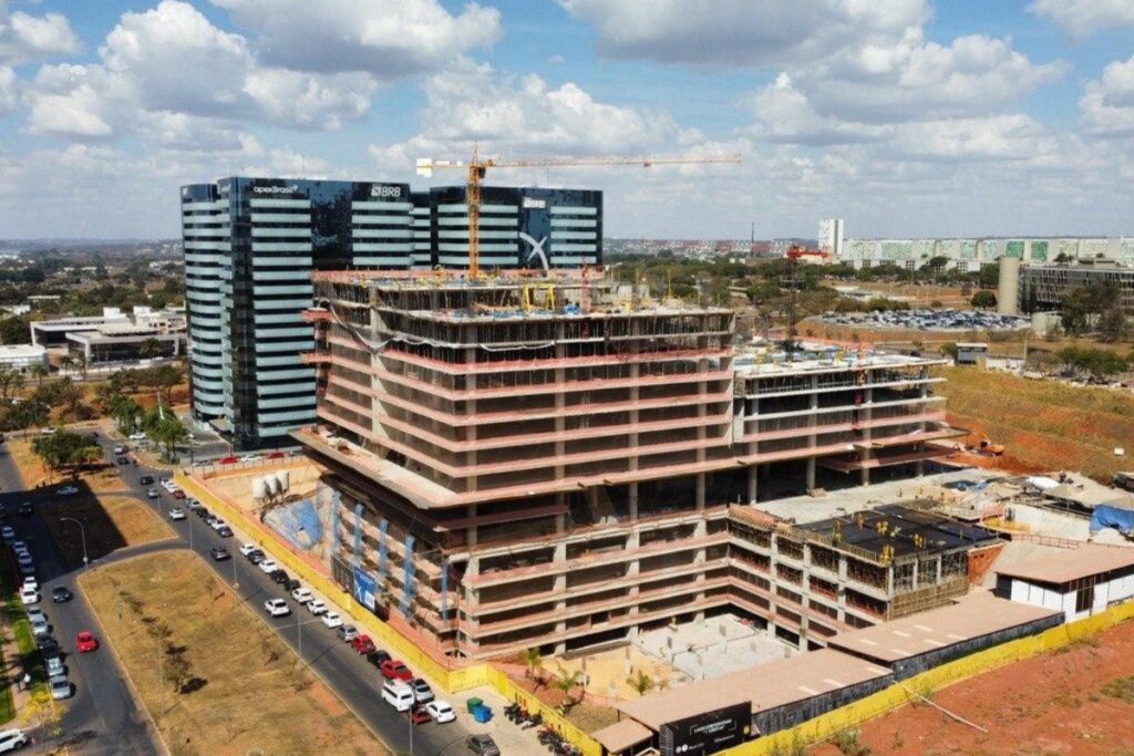 fundo-administrado-pelo-btg-compra-predios-em-brasilia-por-r$-1,9-bilhao