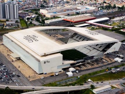 divida-do-corinthians-atinge-r$-2,8-bilhoes-apos-deficit-milionario-em-2025