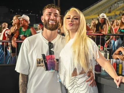 quase-pedindo-musica:-karoline-lima-anuncia-nova-separacao-de-leo-pereira