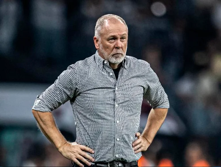 mano-menezes-e-do-peru!-tecnico-aceita-proposta-visando-a-copa-de-2030