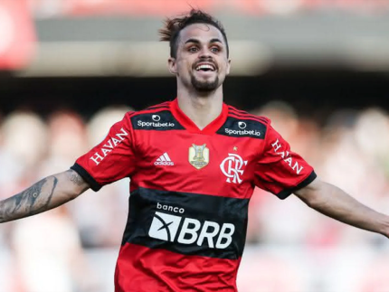 michael-rompe-contrato-com-flamengo-e-fica-livre-no-mercado