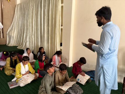 associacao-de-deive-leonardo-promove-educacao-e-assistencia-religiosa-no-paquistao