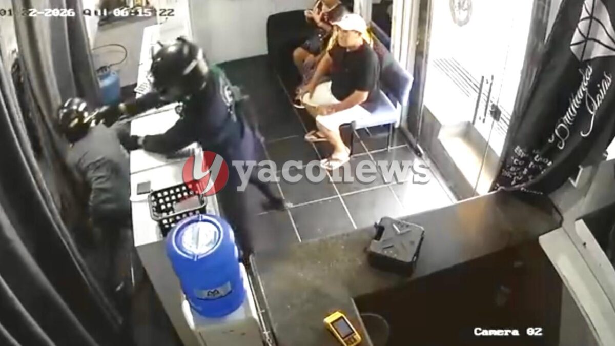 Suspeitos armados invadem joalheria rendem clientes e funcionários e roubam mais de R$ 50 mil reais em joias em Rio Branco