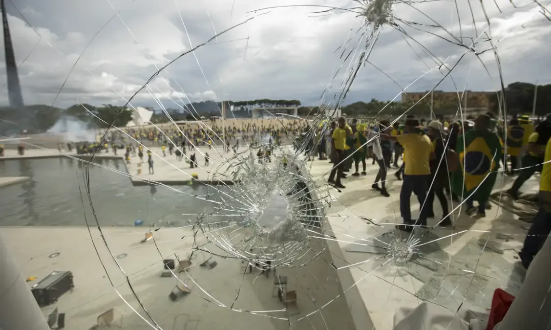 Cronologia da tentativa de golpe: atentados, bloqueios e acampamentos que levaram ao 8 de janeiro
