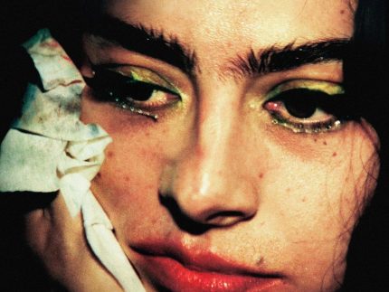 “the-moment”,-com-charli-xcx,-ganha-data-de-estreia-no-brasil;-saiba-os-detalhes