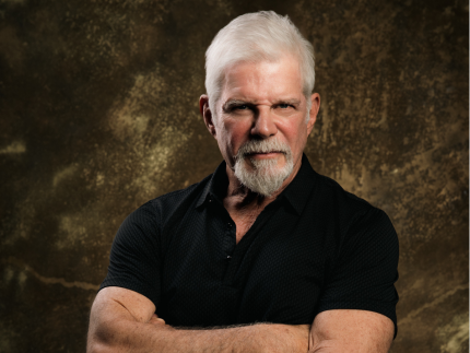 aos-70-anos,-raul-gazolla-e-diagnosticado-com-doenca-degenerativa-e-passara-por-cirurgia