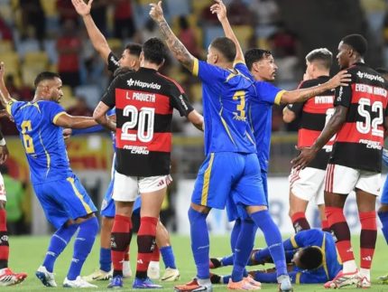 jogador-do-sampaio-correa-passa-mal-e-convulsiona-durante-partida-contra-o-flamengo