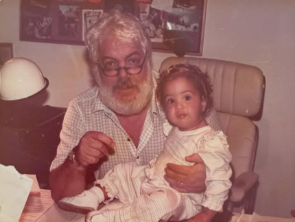 filha-de-manoel-carlos-lamenta-1-mes-da-partida-do-escritor:-“escolho-falar-com-serenidade”