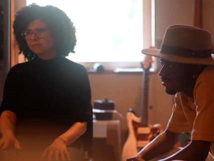 roberta-campos-lanca-“coisas-de-viver”-em-dueto-com-jota.pe-e-inaugura-novo-projeto