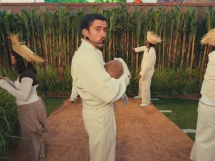 bad-bunny-na-sapucai?-equipe-desconhece,-mas-camarotes-continuam-usando-imagem-do-cantor