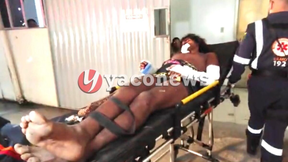 Mulher trans é agredida com ripas de madeira e fica gravemente ferida em Rio Branco