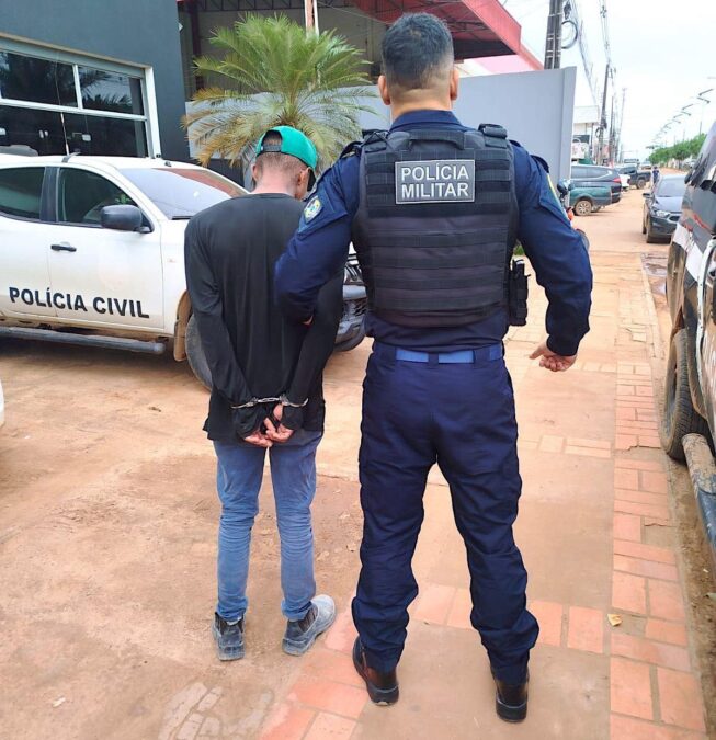 Operações da Polícia Militar resultam em prisões, apreensão de armas de fogo e recuperação de motos roubadas na fronteira