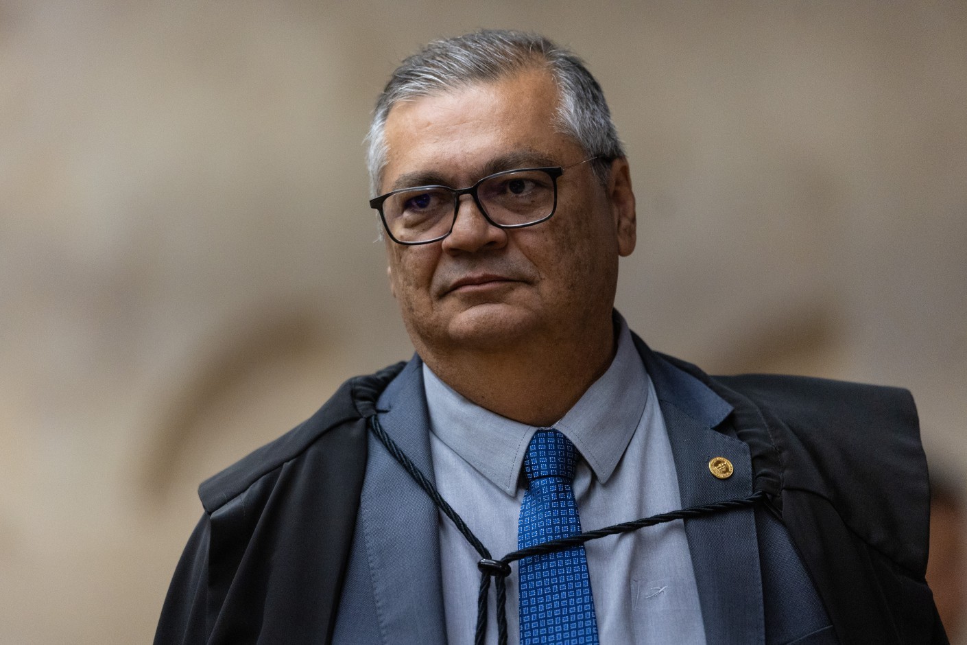 STF declara ilegal o “auxílio-peru” e impõe limite a benefícios extras de juízes e promotores