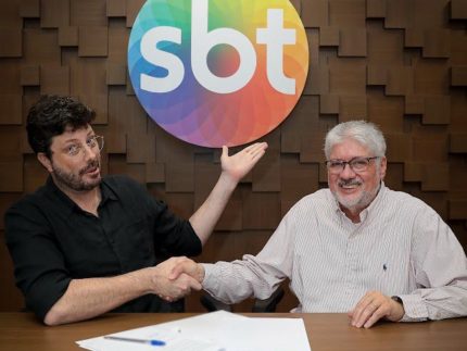danilo-gentili-encerra-novela-e-renova-contrato-com-o-sbt