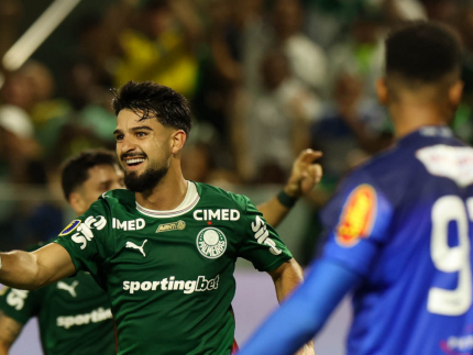 com-brilho-de-flaco-e-carlos-miguel,-palmeiras-vence-e-larga-na-frente-na-final-do-paulistao