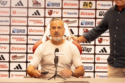presidente-do-flamengo-volta-atras-e-jose-boto-ganha-sobrevida-no-clube