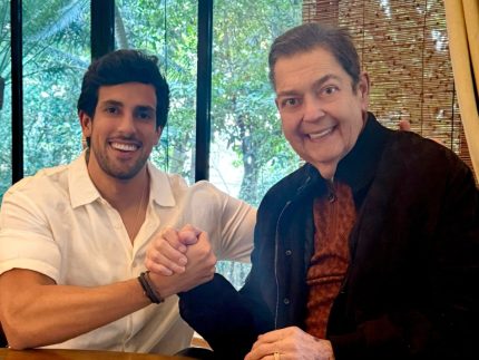 julinho-casares-surge-em-foto-rara-com-faustao-e-faz-declaracao-emocionante