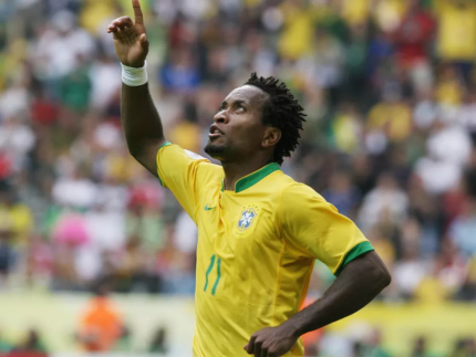 vicio-e-noites-sem-dormir-afetaram-inicio-de-ze-roberto:-“transava-de-dia-e-jogava-de-noite”