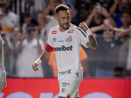 “e-na-kings-league-e-aqui”:-neymar-desabafa-apos-gol-pelo-santos
