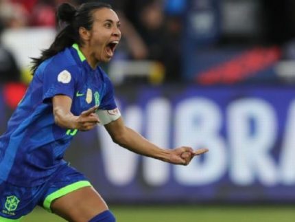 fifa-torna-obrigatoria-presenca-de-mulheres-nas-comissoes-tecnicas-do-futebol-feminino