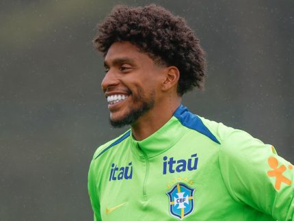 hugo-souza-e-convocado-para-a-selecao-brasileira-apos-corte