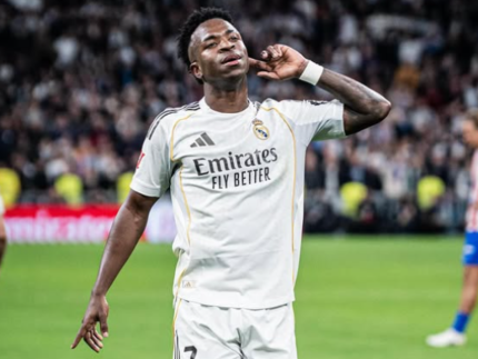 vini-jr.-brilha-em-classico,-faz-dois-e-decide-vitoria-de-virada-do-real-madrid