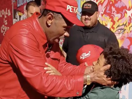 tyler,-the-creator-conhece-fa-mirim-apos-show-no-brasil-e-momento-comove-a-web