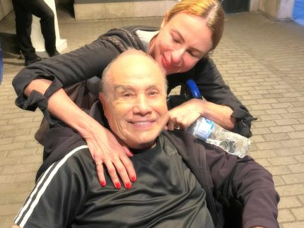 apos-internacao,-stenio-garcia-tem-alta-e-esposa-relata-momentos-dificeis