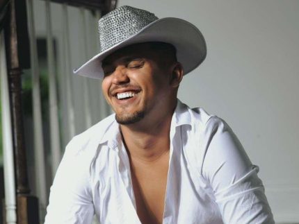 morando-nos-eua,-matheus-lucas-conta-como-foi-se-assumir-gay-para-o-pai-e-a-irma-evangelica