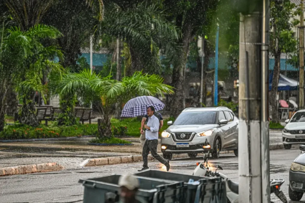 Calor predomina e Acre tem alta chance de chuvas fortes nesta segunda-feira