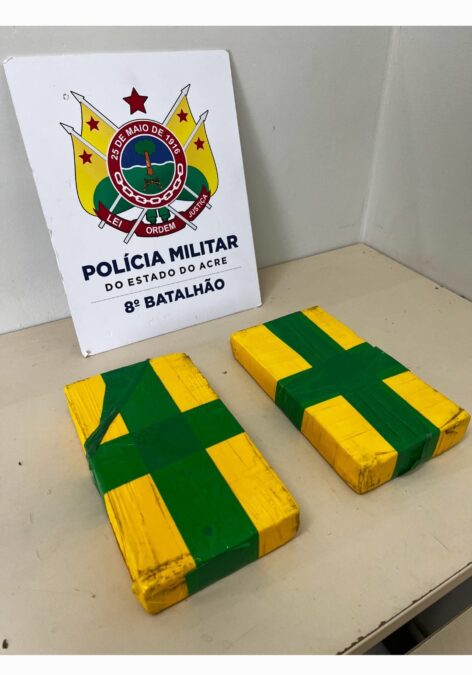 PM apreende drogas e munições em ações na BR-364 em Sena Madureira