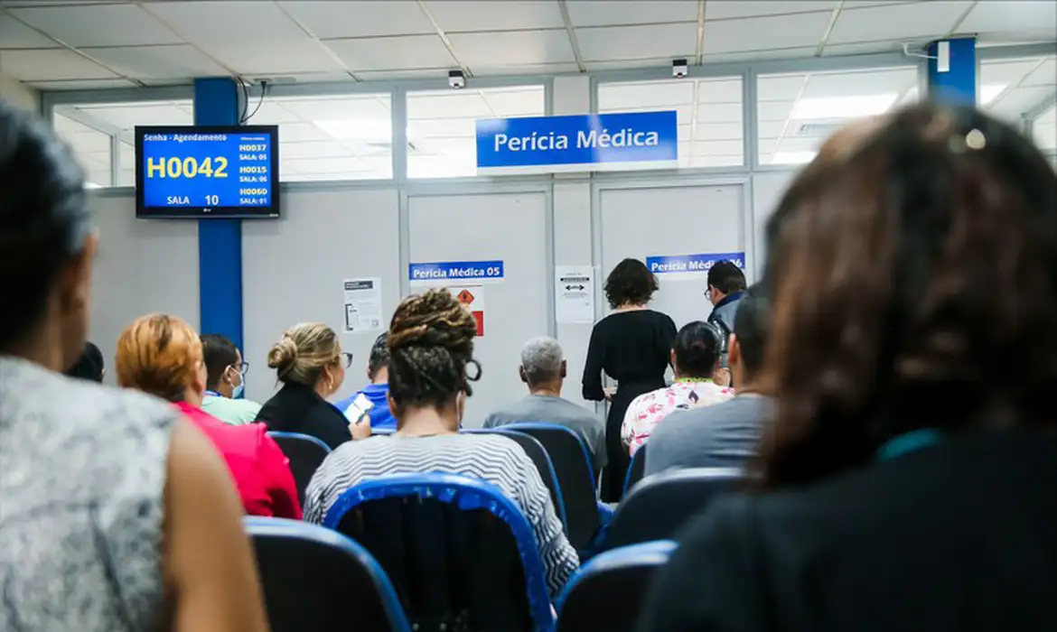 INSS antecipa 30 mil perícias em mutirão nacional