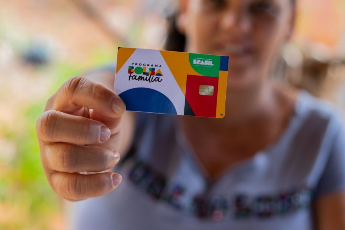 Caixa paga Bolsa Família para beneficiários com NIS final 5 nesta terça (24)