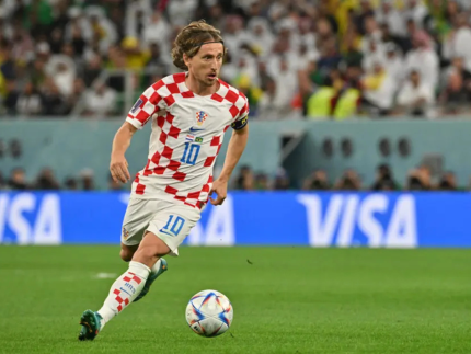 “voces-sao-fortes”:-casemiro-revela-conselho-de-modric-a-selecao-apos-amistoso