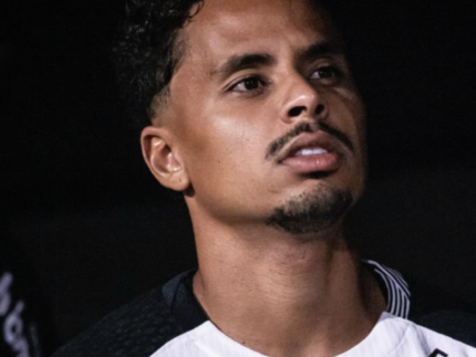 allan-pede-desculpas-a-torcida-do-corinthians-por-expulsao-apos-gesto-obsceno