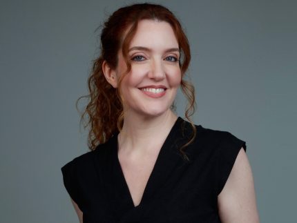 larissa-maciel-faz-dobradinha-entre-tv-e-teatro