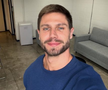 jonas-se-envolve-em-acidente-de-carro-em-sp;-ex-“bbb”-explica-tudo